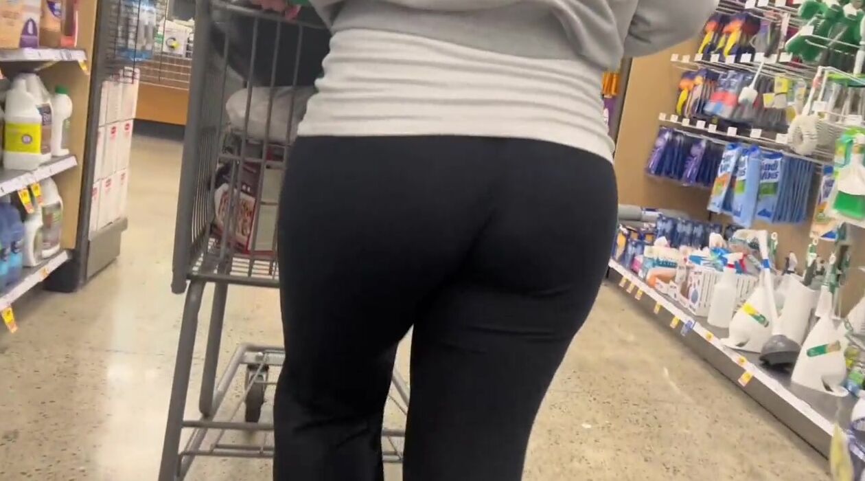 Milfs At Walmart